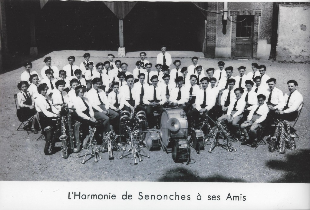 4  L'Harmonie à ses amis 1955